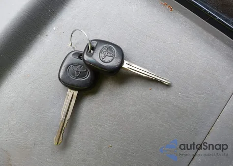 2004 Toyota Sienna Le z USA, uszkodzony, nr VIN 5TDZA23C34S128810